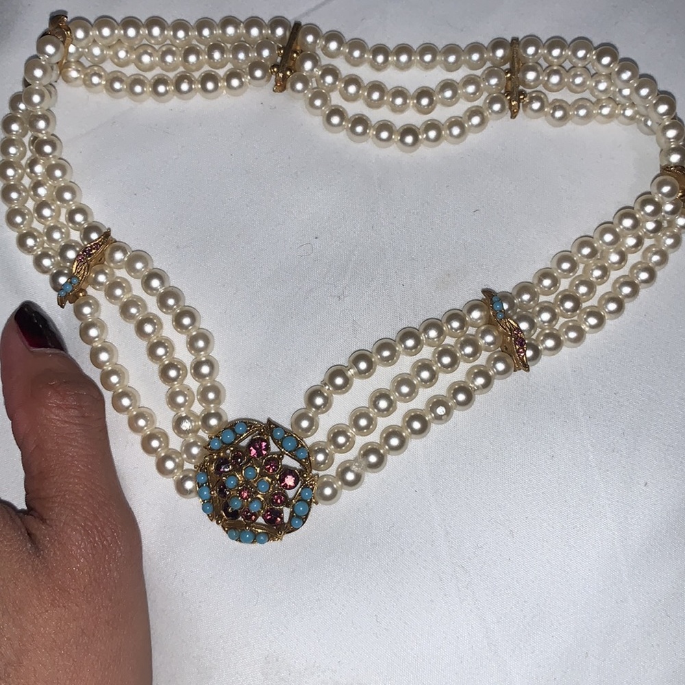 N Florenza antique pearl choker